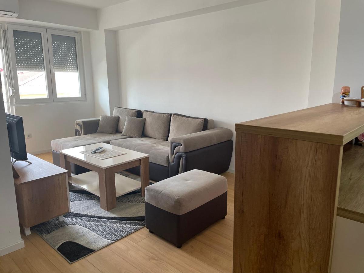 Maya Apartment Skopje Exterior foto
